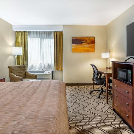 Best Western John Muir Inn Martinez Ngoại thất bức ảnh